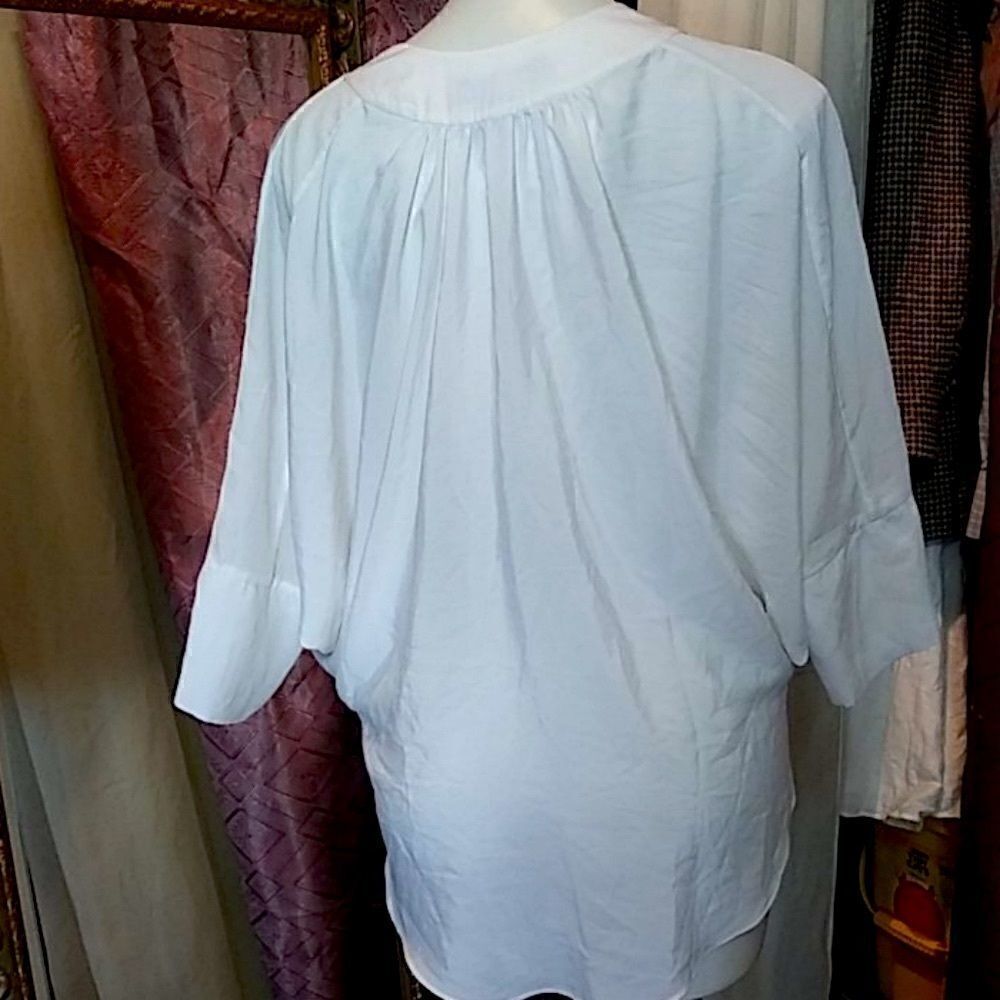 Kenneth Cole top - Picture 5 of 8